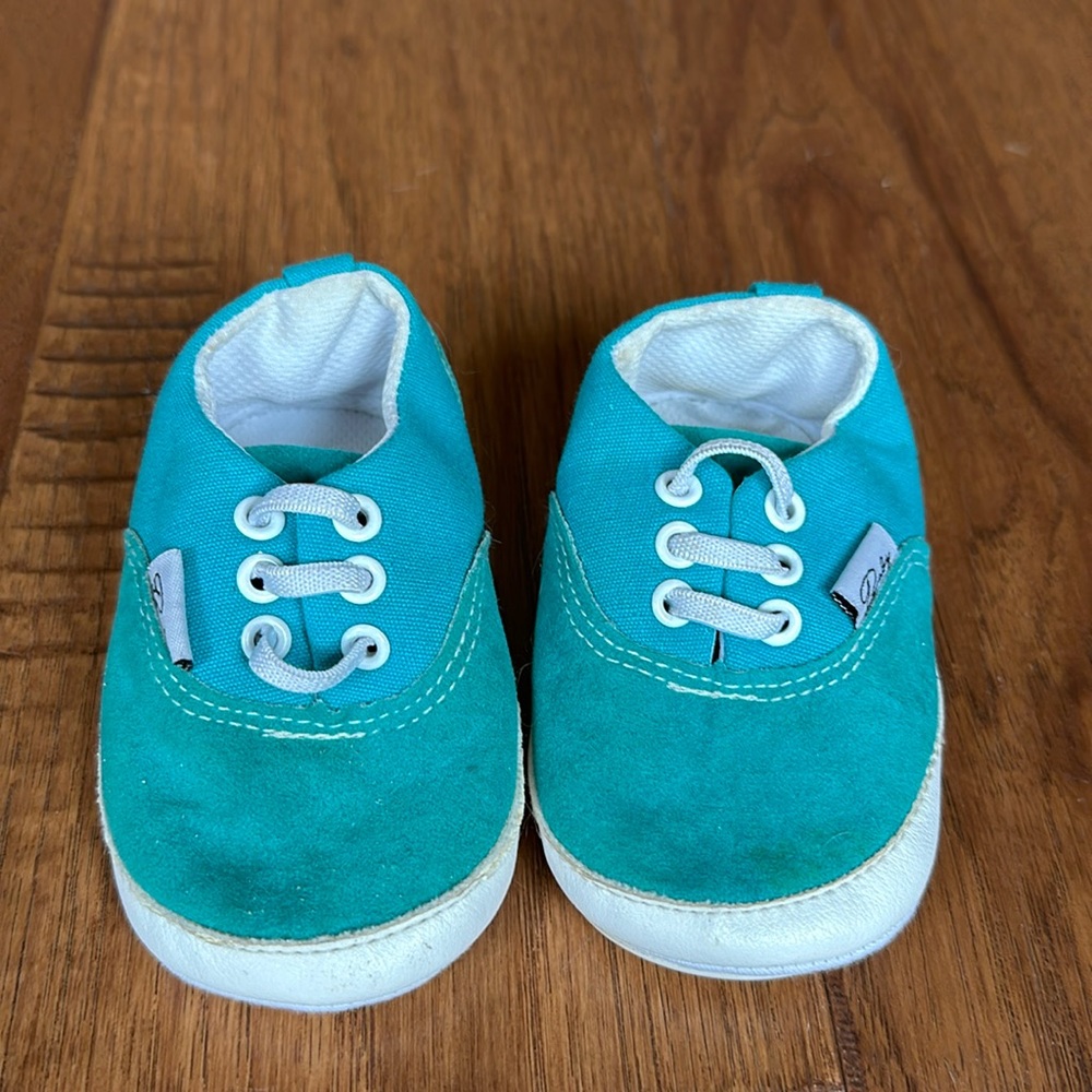 Baby shoes